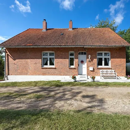 Feldblick Nyaraló *